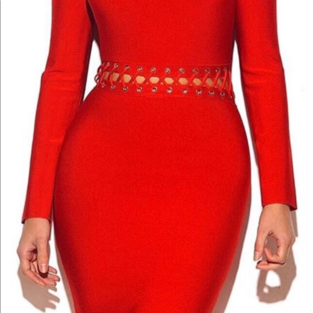 Red dress miss cicle